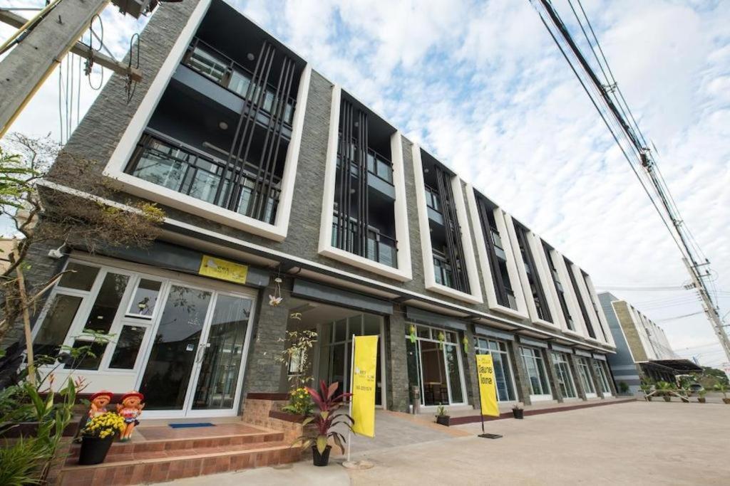 Bees Smile Hotel Chiang Rai Ngoại thất bức ảnh
