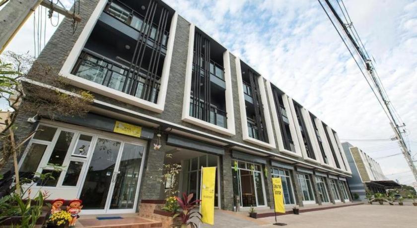 Bees Smile Hotel Chiang Rai Ngoại thất bức ảnh