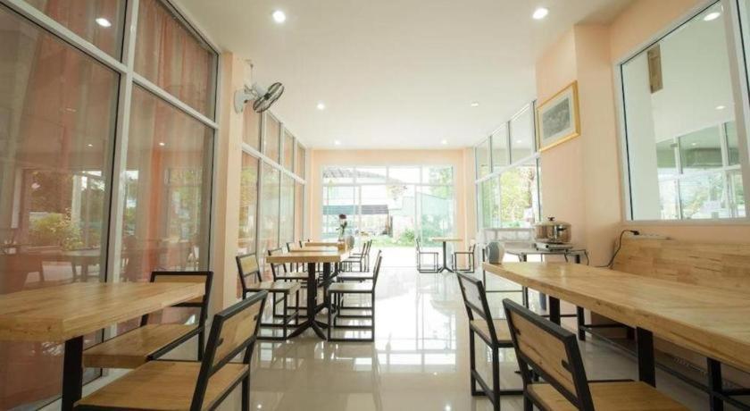 Bees Smile Hotel Chiang Rai Ngoại thất bức ảnh