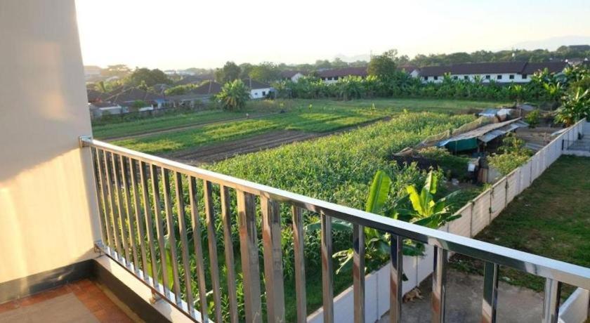 Bees Smile Hotel Chiang Rai Ngoại thất bức ảnh